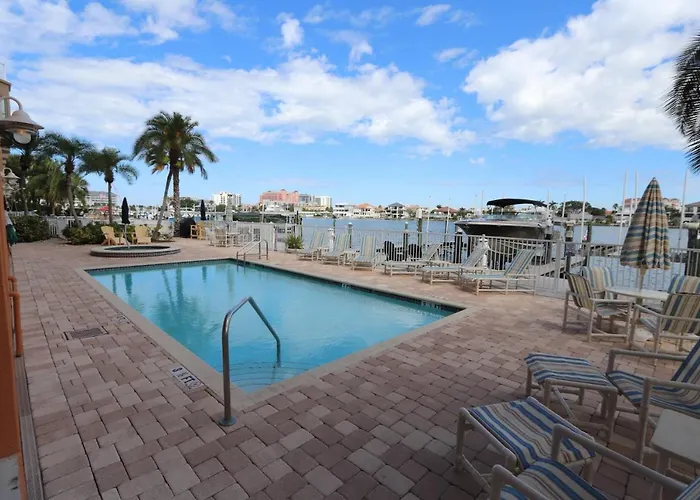 402 Island Key * Clearwater Beach