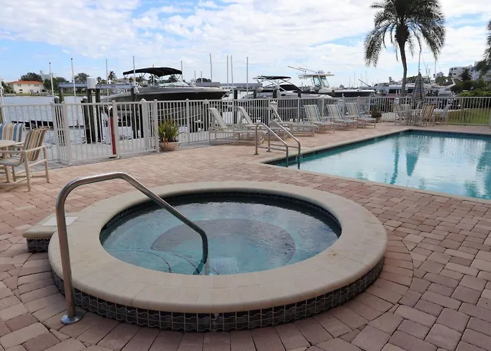 Holiday home 402 Island Key *