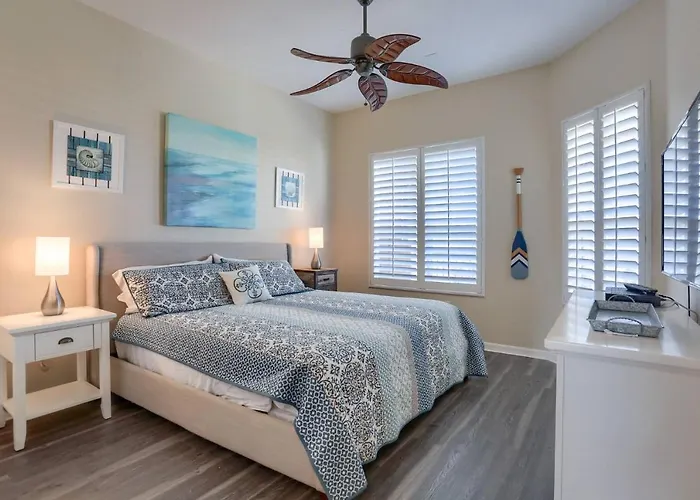402 Island Key
